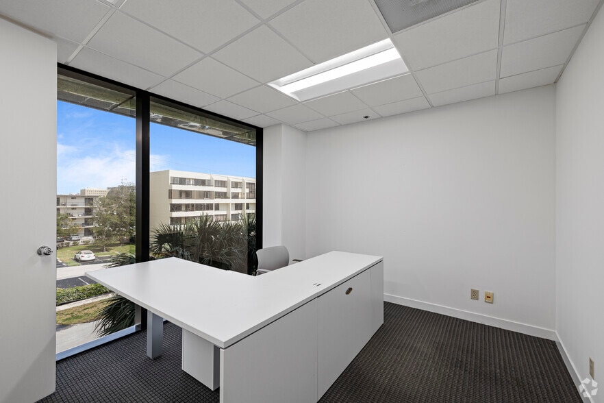 More Photos Of 1515 S Federal Hwy, Boca Raton Office For Lease