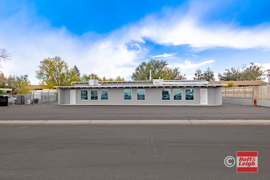 More Photos Of 625 Arrawanna St, Colorado Springs Light Distribution For Sale