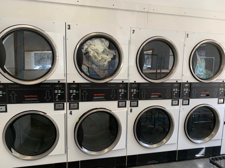 More Photos Of 50 S Main St, Castleton On Hudson Storefront For Sale