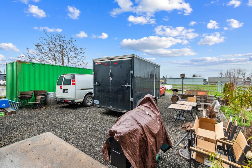 More Photos Of 208 N Molalla Ave, Molalla General Retail For Sale