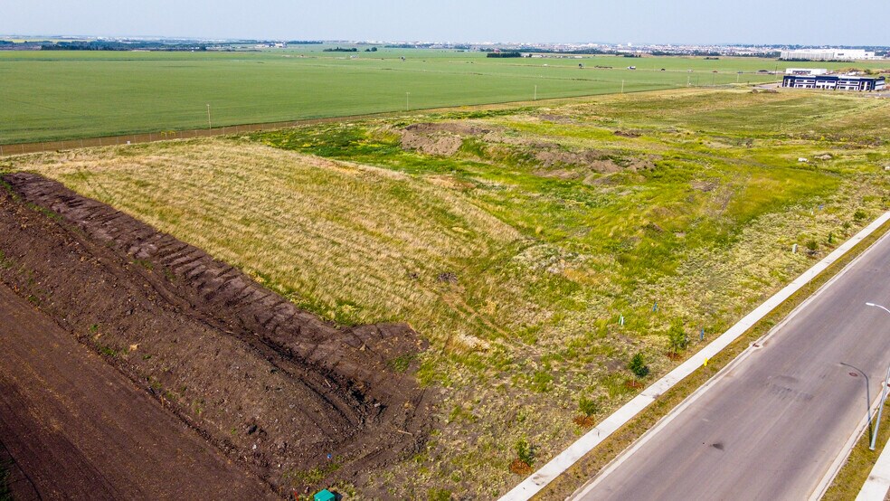 More Photos Of 11906 104 Av, Grande Prairie Land For Sale