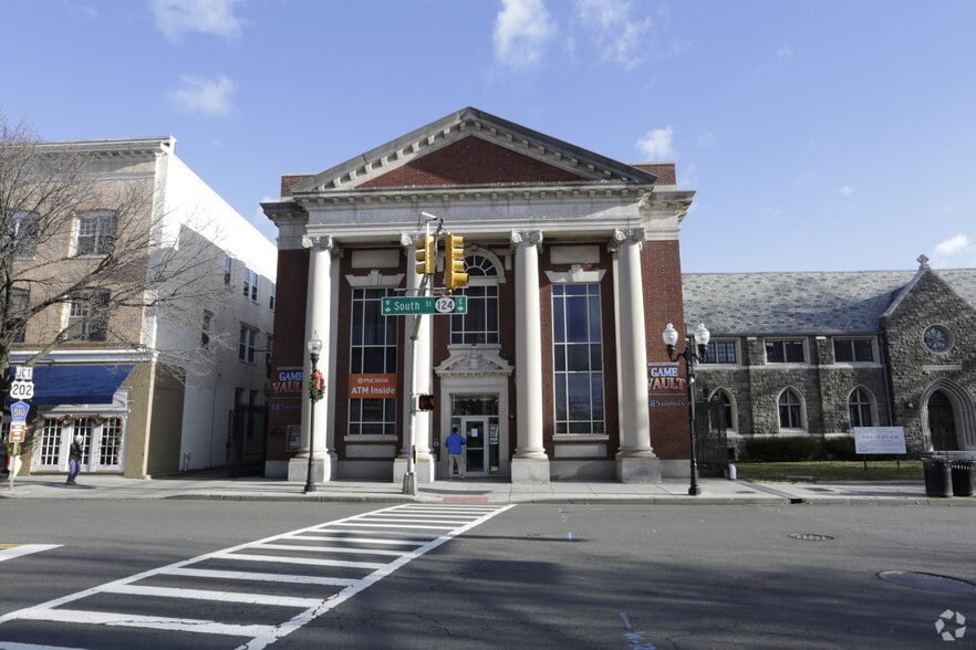 More Photos Of 22 South St, Morristown Office For Lease