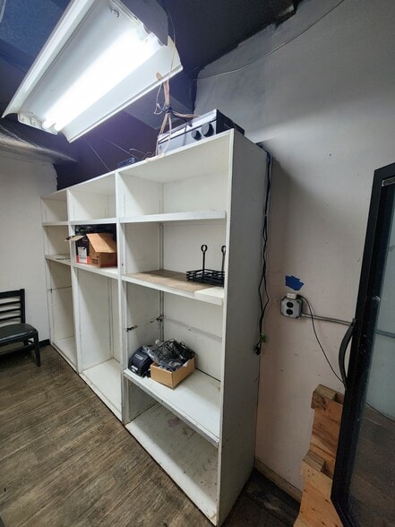 More Photos Of 321 N Main St, Hendersonville Restaurant For Lease