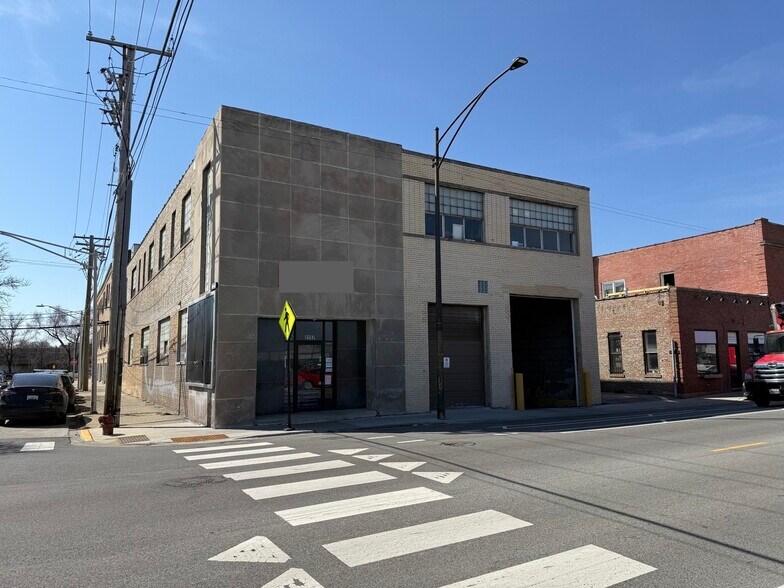 Primary Photo Of 2252-2260 N Elston Ave, Chicago Warehouse For Lease