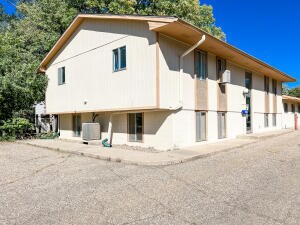 More Photos Of 717 - 719 Main Ave, Brookings Medical For Sale