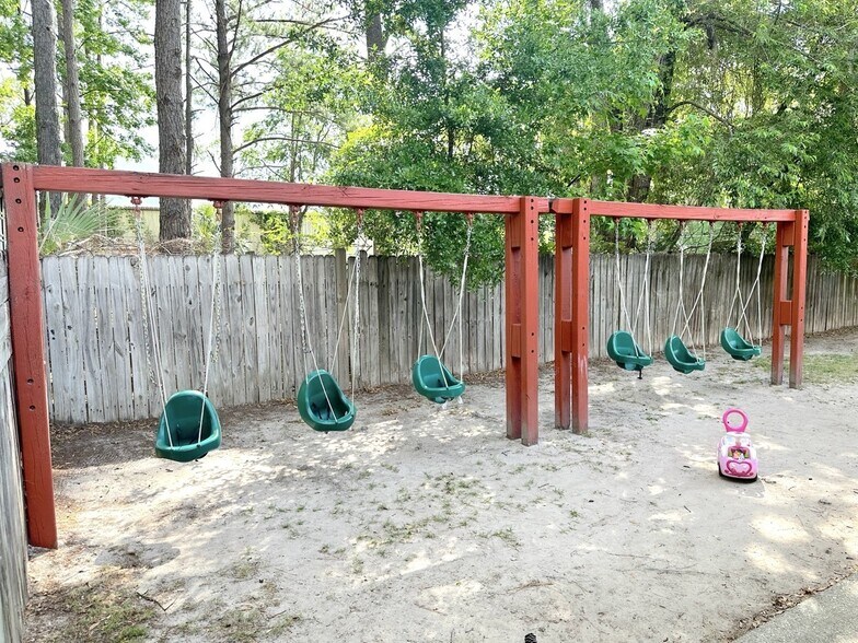 More Photos Of 794 King George Blvd, Savannah Schools For Lease