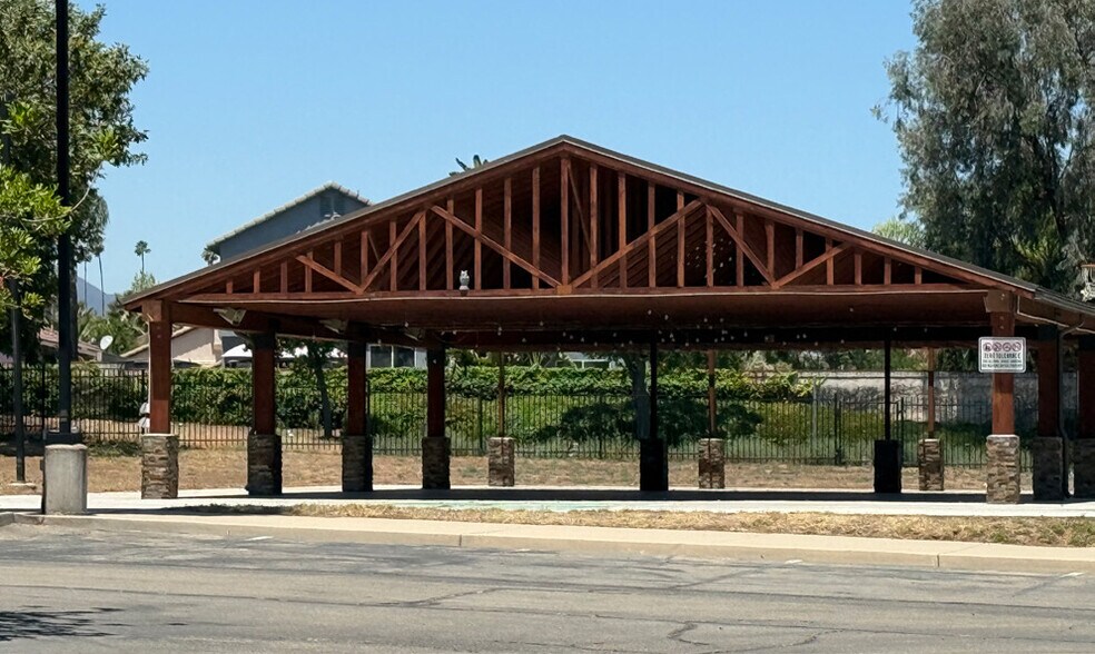 More Photos Of 1504 Taber St, Corona Religious Facility For Lease
