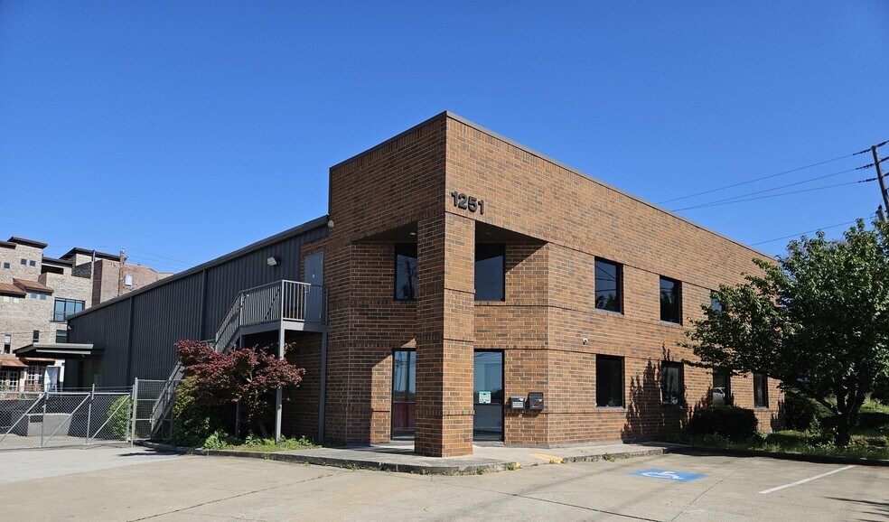 Primary Photo Of 1251 Marietta Blvd NW, Atlanta Distribution For Lease