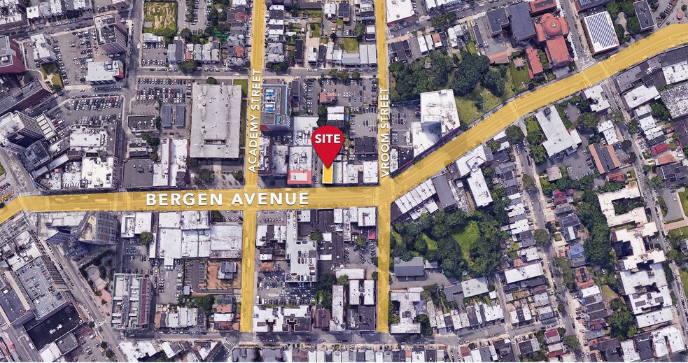 More Photos Of 860 Bergen Ave, Jersey City Storefront Retail Residential For Lease
