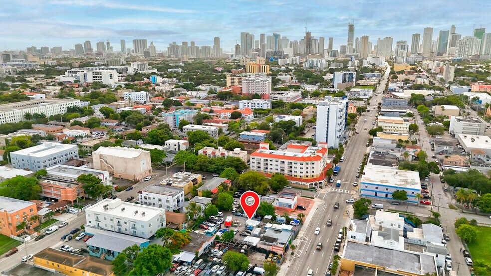 More Photos Of 1523-1527 W Flagler st, Miami Freestanding For Sale