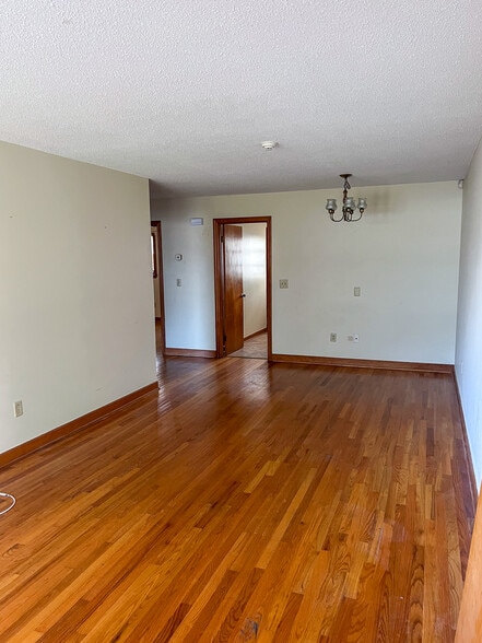 More Photos Of , Charleston Unknown For Sale