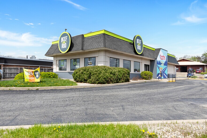 More Photos Of 3002 Anderson Ave, Manhattan Restaurant For Sale