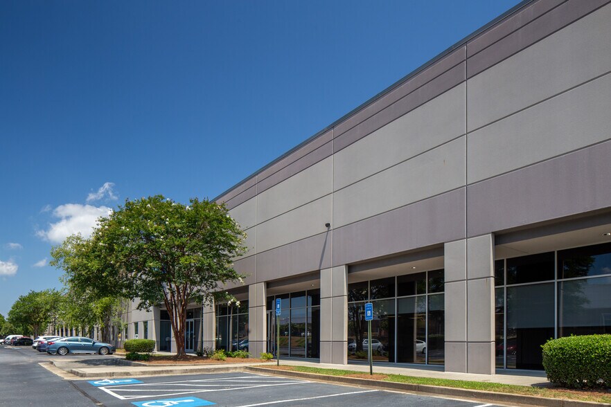 More Photos Of 4900 Saint Joe Blvd, Atlanta Warehouse For Lease