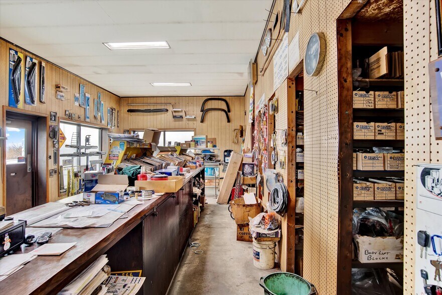 More Photos Of 140 Hershey Rd, Hershey Specialty For Sale