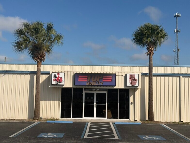 Primary Photo Of 16609 US Highway 19, Hudson Industrial For Lease