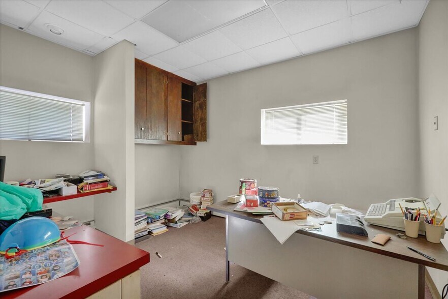 More Photos Of 301 Heffner St, Minersville Specialty For Sale