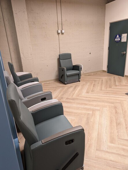 More Photos Of 1057 Gayley Ave, Los Angeles Medical For Lease