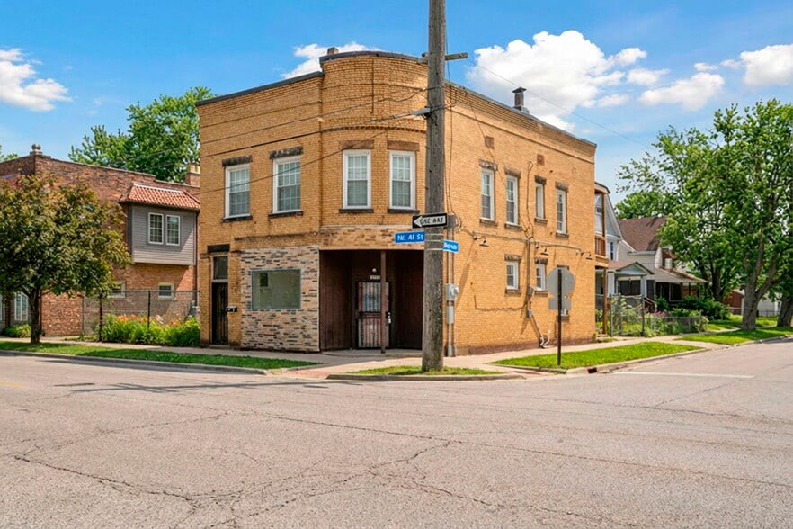 Primary Photo Of 3471 W 41st St, Cleveland Storefront Retail Residential For Lease