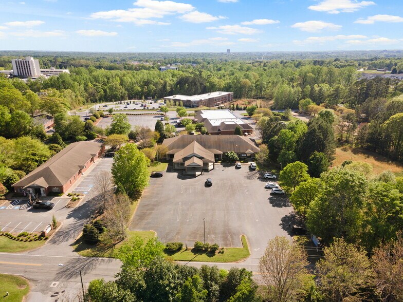 More Photos Of 480 Floyd Rd, Spartanburg Medical For Lease