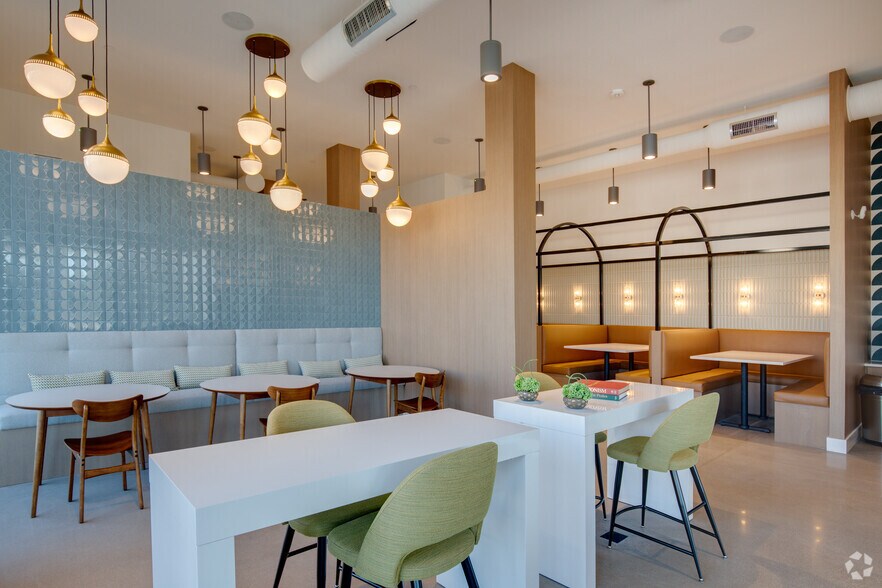 More Photos Of 6601 E McDowell Rd, Scottsdale Apartments For Lease