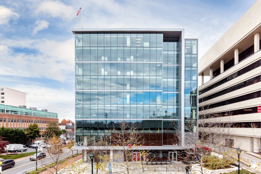 More Photos Of 4500 East West Hwy, Bethesda Office For Lease