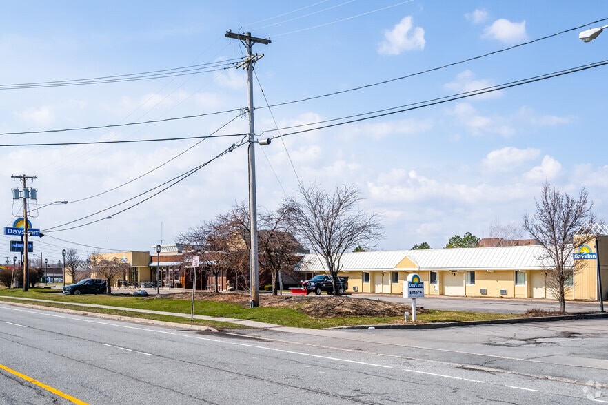 More Photos Of 4853 W Henrietta Rd, Henrietta Hotel For Sale