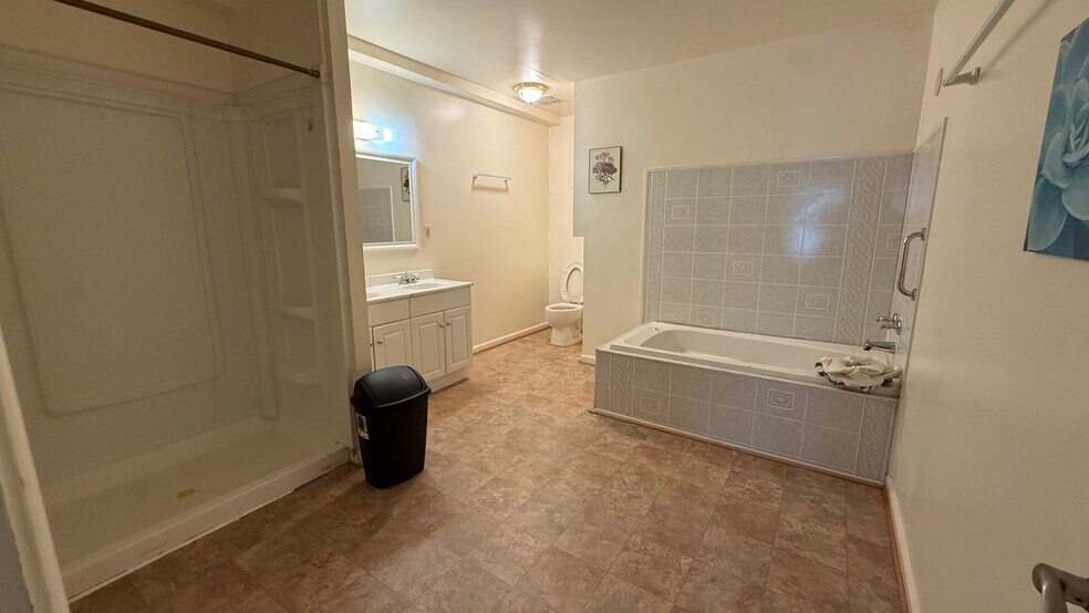 More Photos Of 5212 Astor Pl SE, Washington Assisted Living For Lease