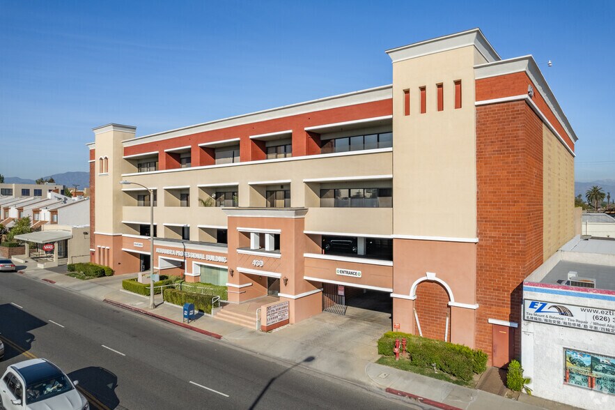 Primary Photo Of 430 S Garfield Ave, Alhambra Medical For Sale