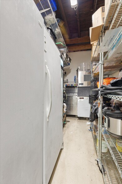 More Photos Of 1330 NE Highway 101, Lincoln City Restaurant For Sale