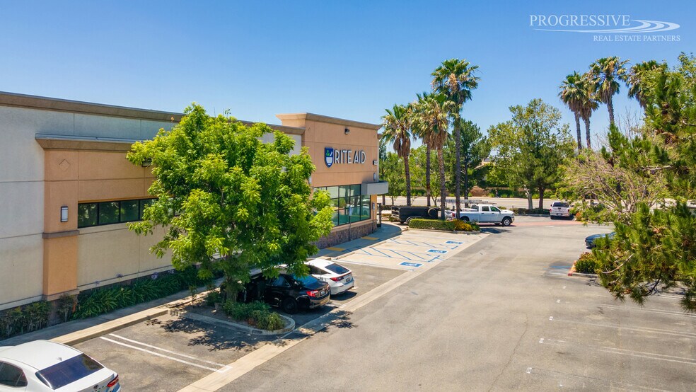 More Photos Of 15375 Baseline Ave, Fontana Unknown For Lease