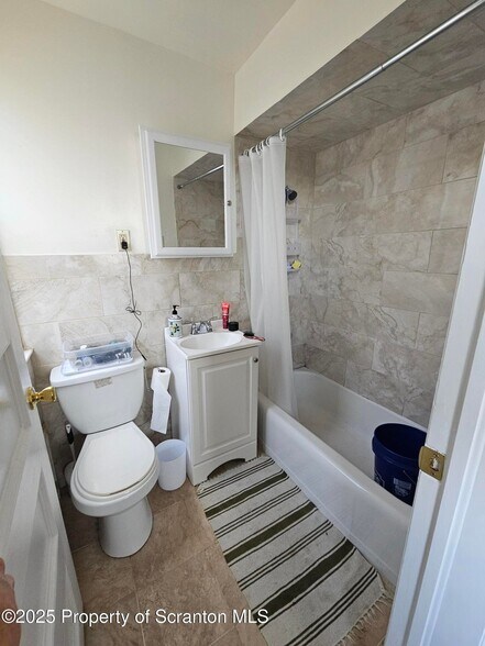 More Photos Of 629 Clay Ave, Scranton Apartments For Sale