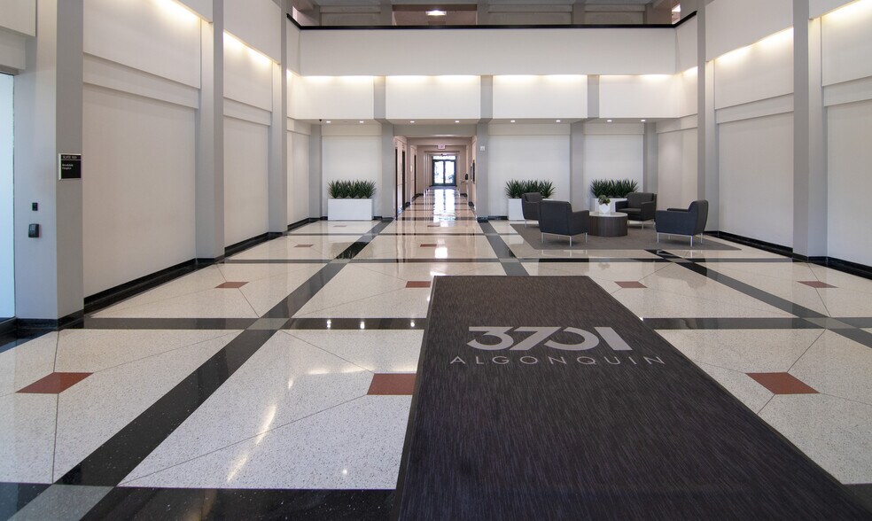 More Photos Of 3701 Algonquin Rd, Rolling Meadows Office For Lease