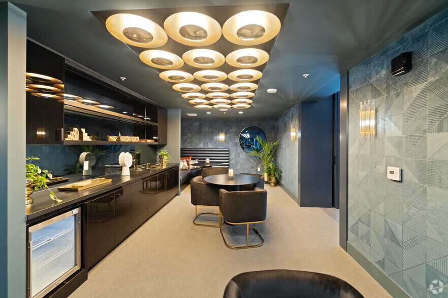 More Photos Of 1800 Beverly Blvd, Los Angeles Apartments For Lease