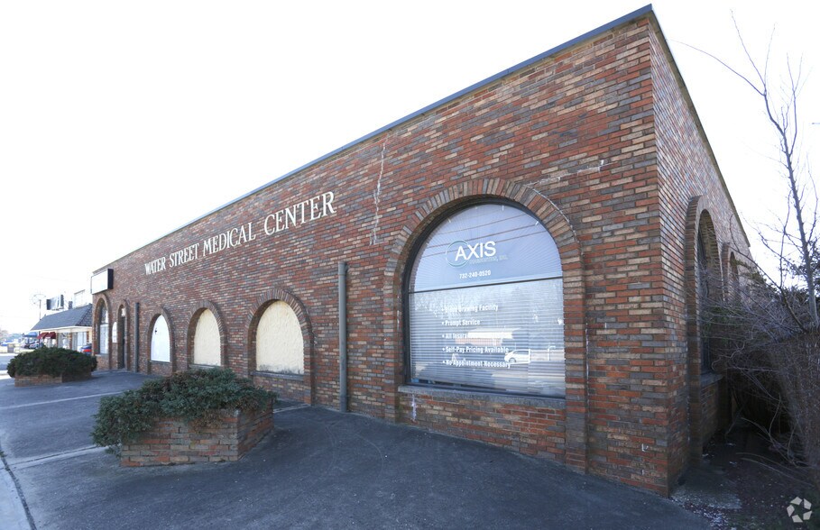 More Photos Of 300 W Water St, Toms River Medical For Sale