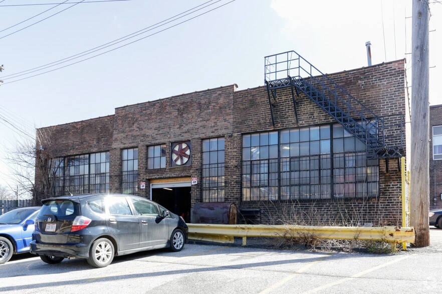 More Photos Of 2120-2126 Lee Rd, Cleveland Heights Storefront Retail Office For Sale