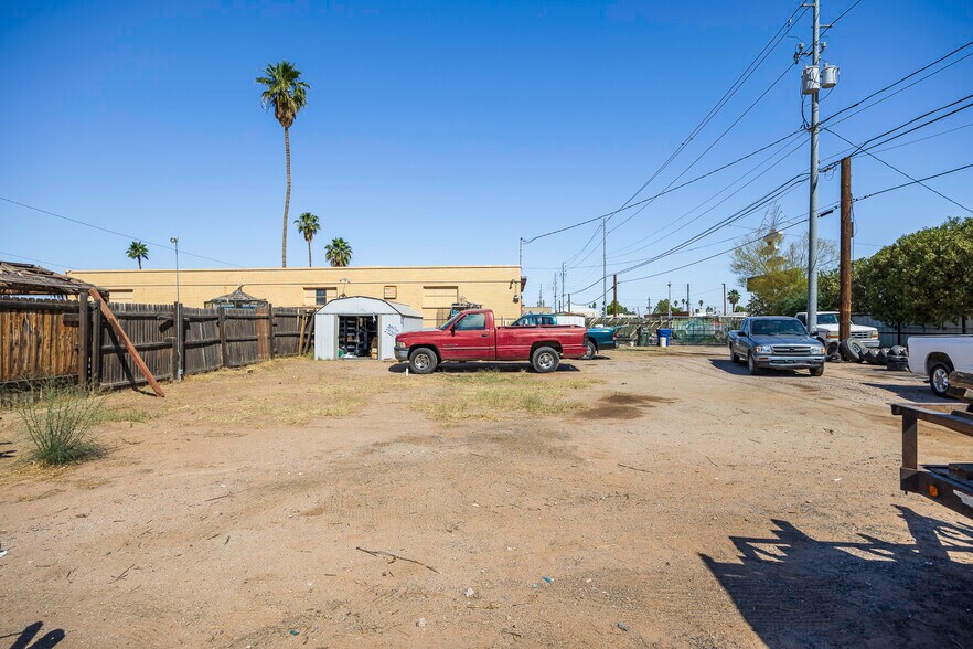 More Photos Of 300 E 2nd St, Casa Grande Freestanding For Sale