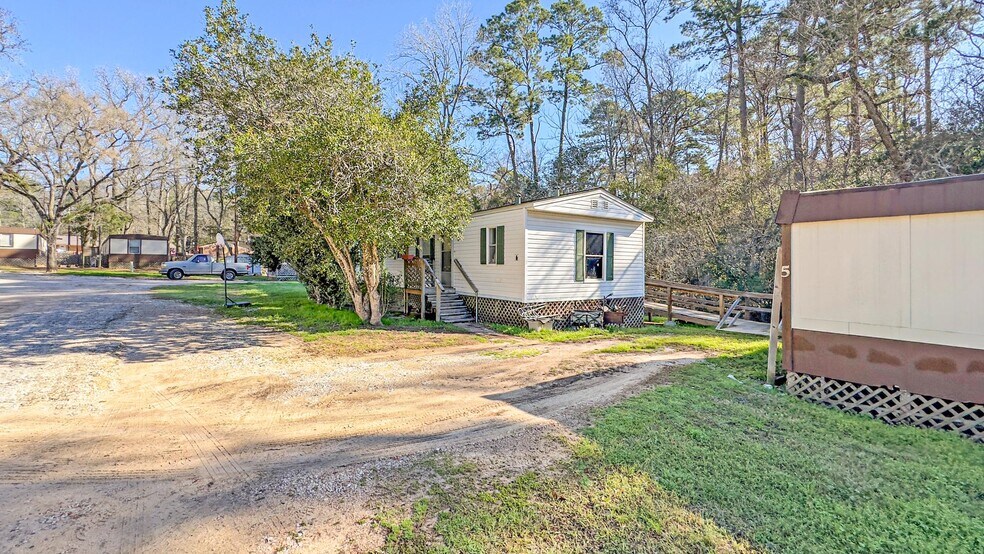 More Photos Of 753 Cline St, Huntsville Manufactured Housing Mobile Home Park For Sale