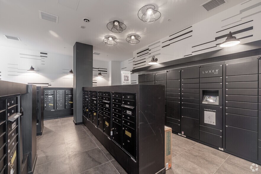 More Photos Of 800-808 S Western Ave, Los Angeles Multifamily For Sale