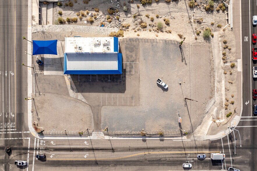 More Photos Of 951 Lake Havasu Ave N, Lake Havasu City Showroom For Lease