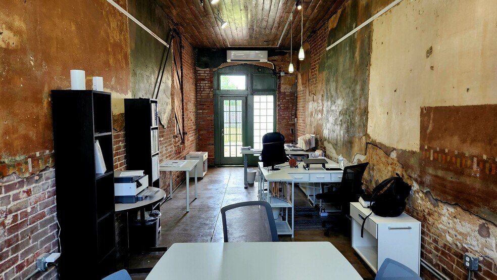 More Photos Of , Houston Office For Sale