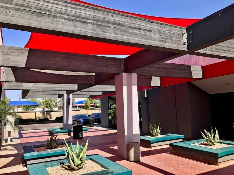 More Photos Of 4836 E McDowell Rd, Phoenix Warehouse For Lease