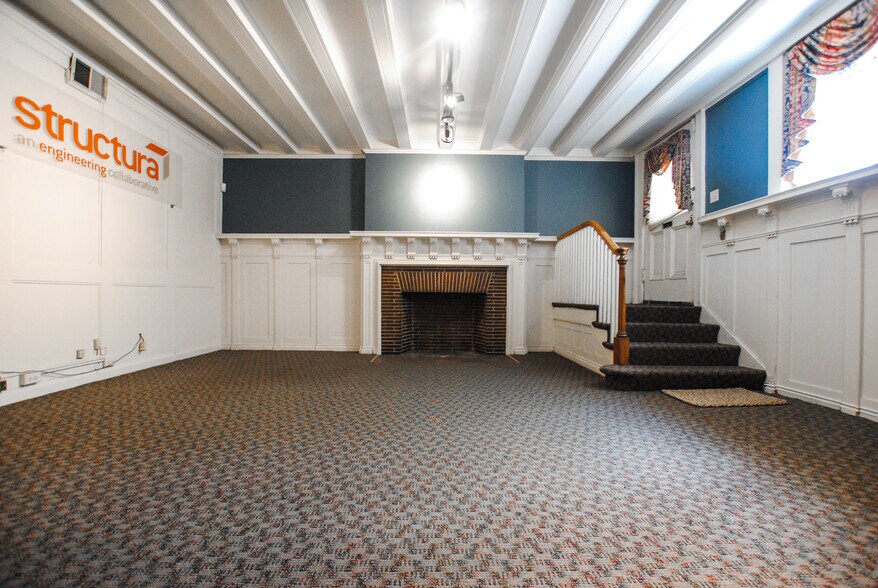 More Photos Of 809 Cathedral St, Baltimore Apartments For Lease