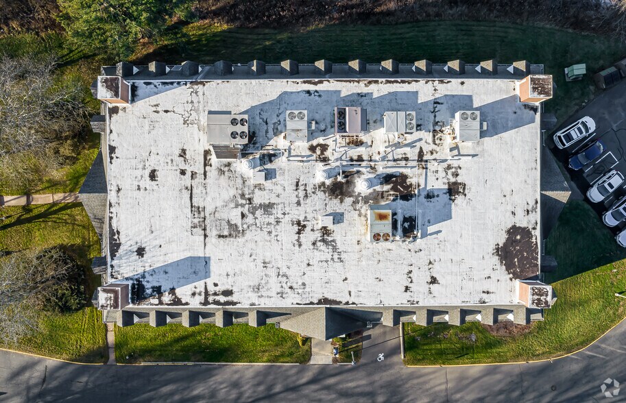 More Photos Of 30 Jordan Ln, Wethersfield Office For Lease