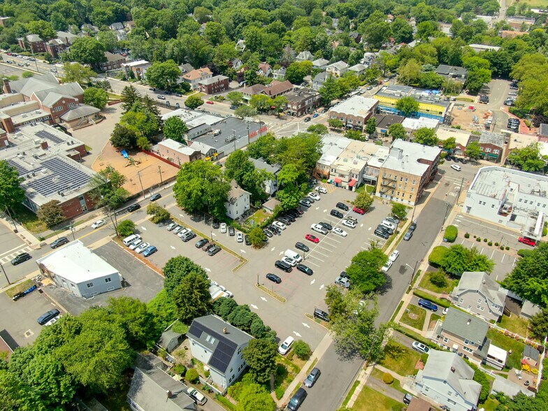 More Photos Of , Leonia General Retail For Sale