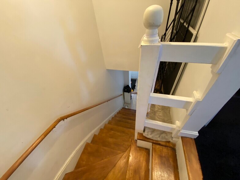 More Photos Of 70 Eastern Ave, Malden Storefront Retail Residential For Sale