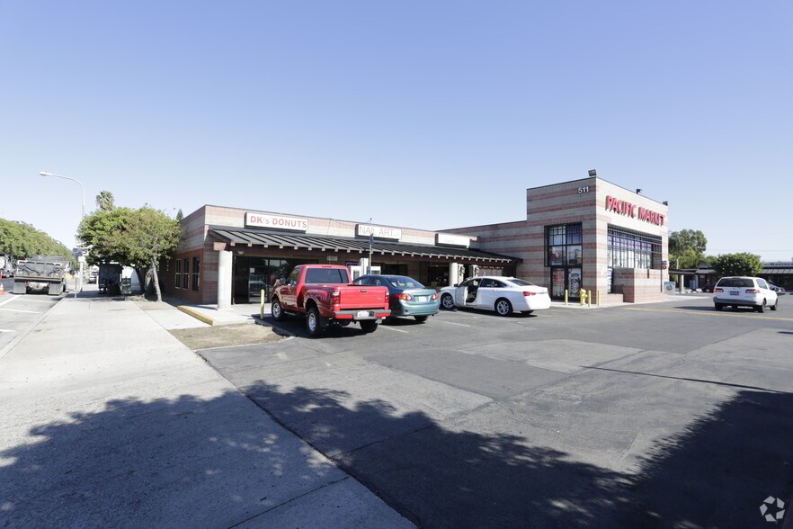 More Photos Of 511 N Harbor Blvd, Santa Ana Storefront For Lease