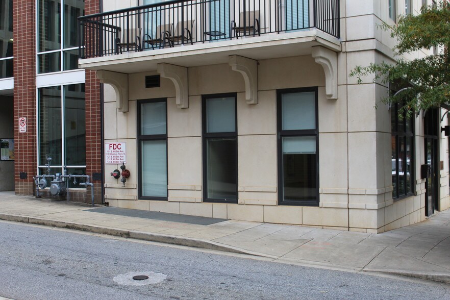Primary Photo Of 101 E McBee Ave, Greenville General Retail For Lease