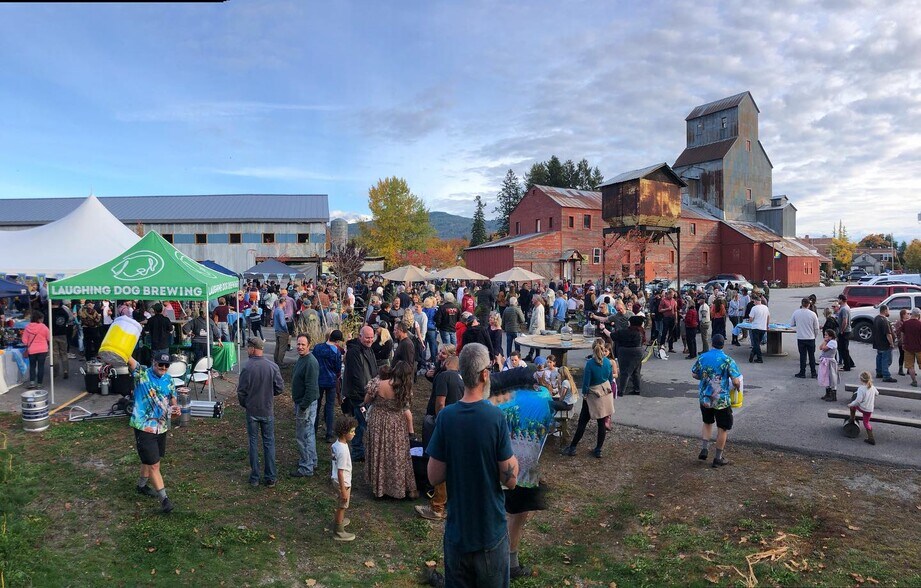 More Photos Of 522 Church St, Sandpoint Specialty For Sale