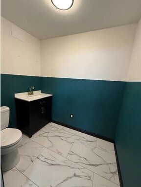 More Photos Of 22A-22B Georgetown Ln, Beaver Warehouse For Lease