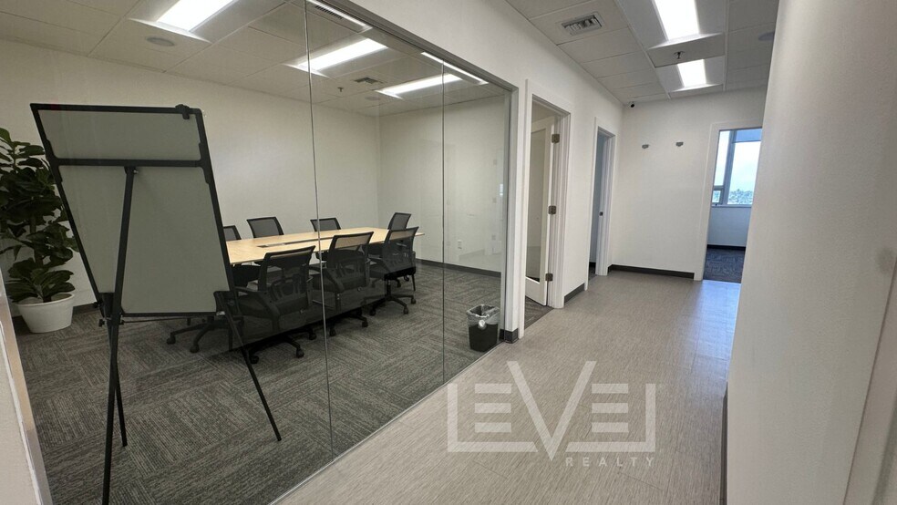 More Photos Of 2455 E Sunrise Blvd, Fort Lauderdale Loft Creative Space For Lease